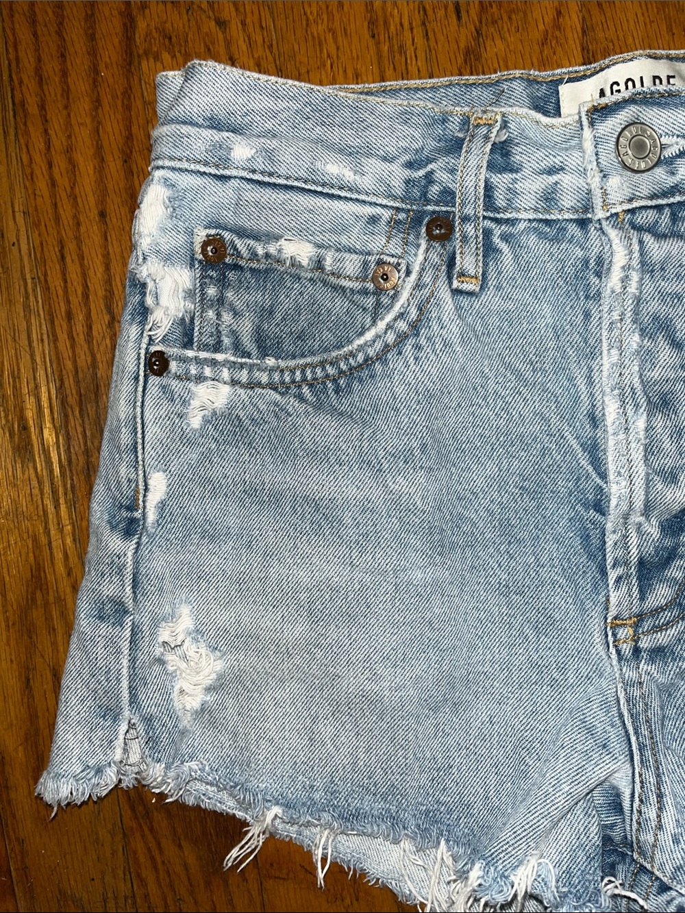 Agolde Parker Button Fly Distressed Blue Denim Shorts Size 24 - Picture 4 of 12